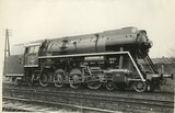 Trojčitá universální tendrová lok. ř. 476.1, dodávaná v letech 1951 - 1952,  spřažení 2 ́D 2 ́, kotelní tlak 16 atm, rychlost 100 km/h., indik. výkon 1970 k. s. Lokomotiva má svařovaný kotel, varník, mechanický přikladač uhlí, dvojitou dyšnu, Kylchap, vá