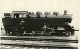 Dvojčitá tendrová lokomotiva pro místní dráhy ř. 423.0, dodávaná v letech 1946 – 1947, spřažení 1 ́D 1 ́, kotelní tlak 15 atm, rychlost 50 km/h., indik. výkon 720 k. s. Lokomotiva má podvozky Kraus – Hellmholtz.