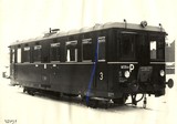 Koľajový autobus typu 130.4, postavený v roku 1938, s benzínovým motorom s výkonom 120k a s mechanickou prevodovkou. Váha vozidla 16 t. Počet sedadiel 37. Najvyššia rýchlosť 60 km/h.
